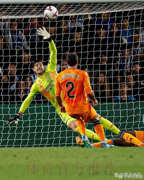 库尔图瓦:想赢球就得承受痛苦 又一场胜利